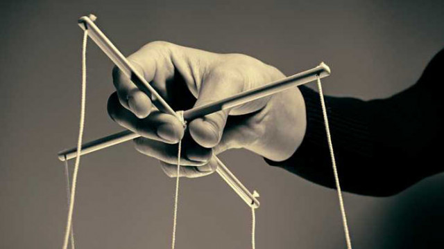 6 неща, които той прави, за да ви манипулира