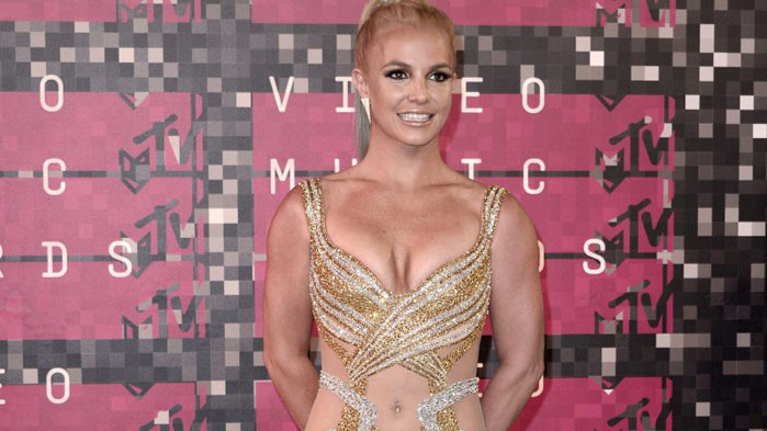 Бритни Спиърс изплаши феновете си