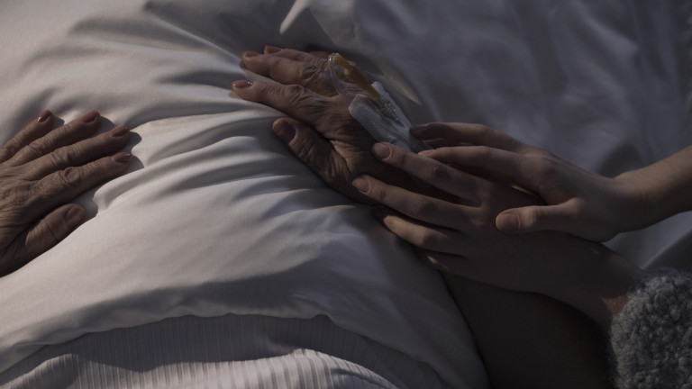 4-та жертва на COVID-19 в дома за възрастни хора в Русе