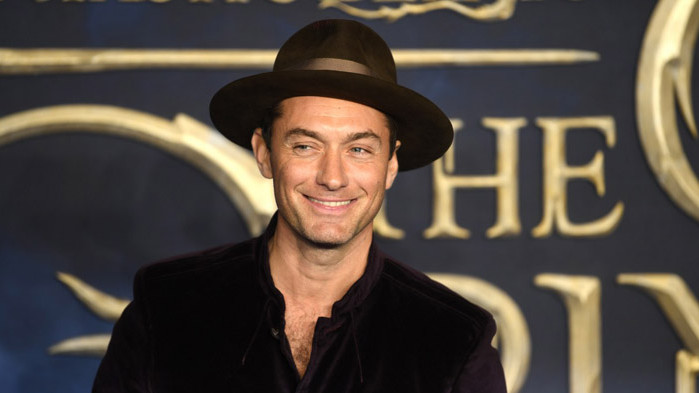 Джъд Лоу стана баща за шести път