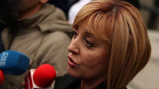 Гониха Мая Манолова от протеста