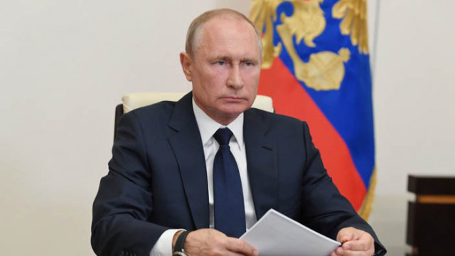 Путин: Русия първа в света регистрира ваксина срещу COVID-19