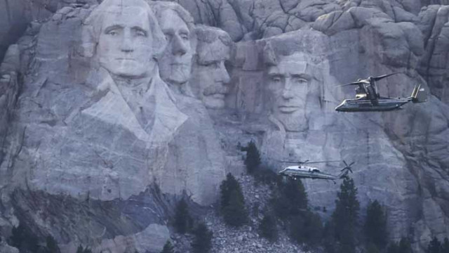 Тръмп не се натискал да стане част от паметника на планината Ръшмор, но идеята била добра