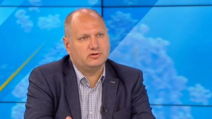 Доц. Шиваров за руската ваксина: В Русия не важат строгите регулации, валидни за САЩ и ЕС