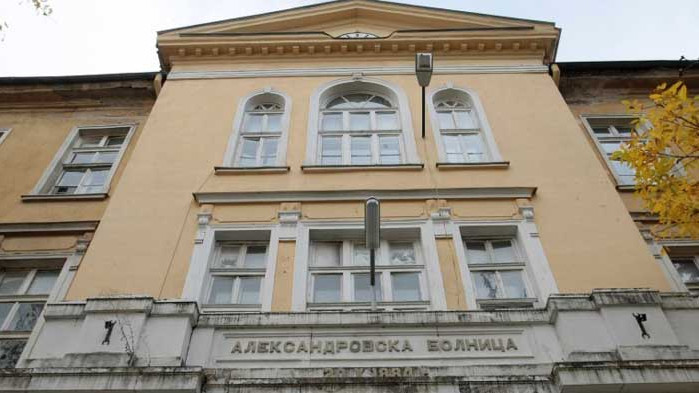 Доц. Буланов: Намаляват откритите носители на COVID-19